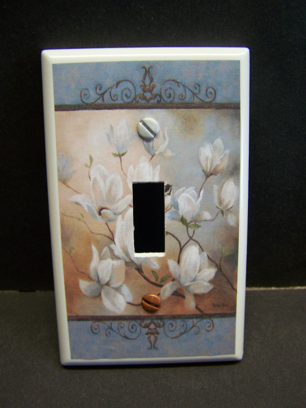 MAGNOLIA FLOWER BLUES & BROWN TONES SCROLL #3 IMAGE LIGHT SWITCH COVER PLATE