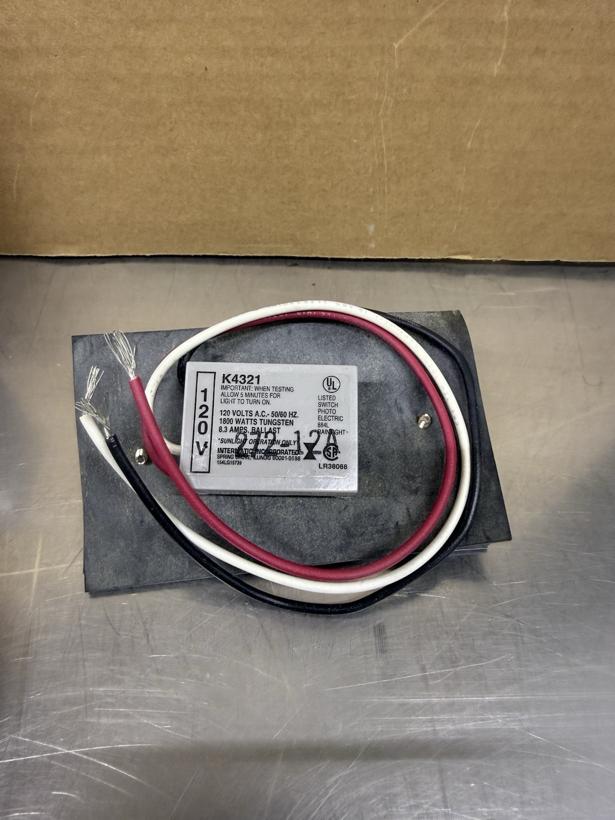 Intermatic K4321C Fixed Position Photo Control Sensor New Old Stock K4321