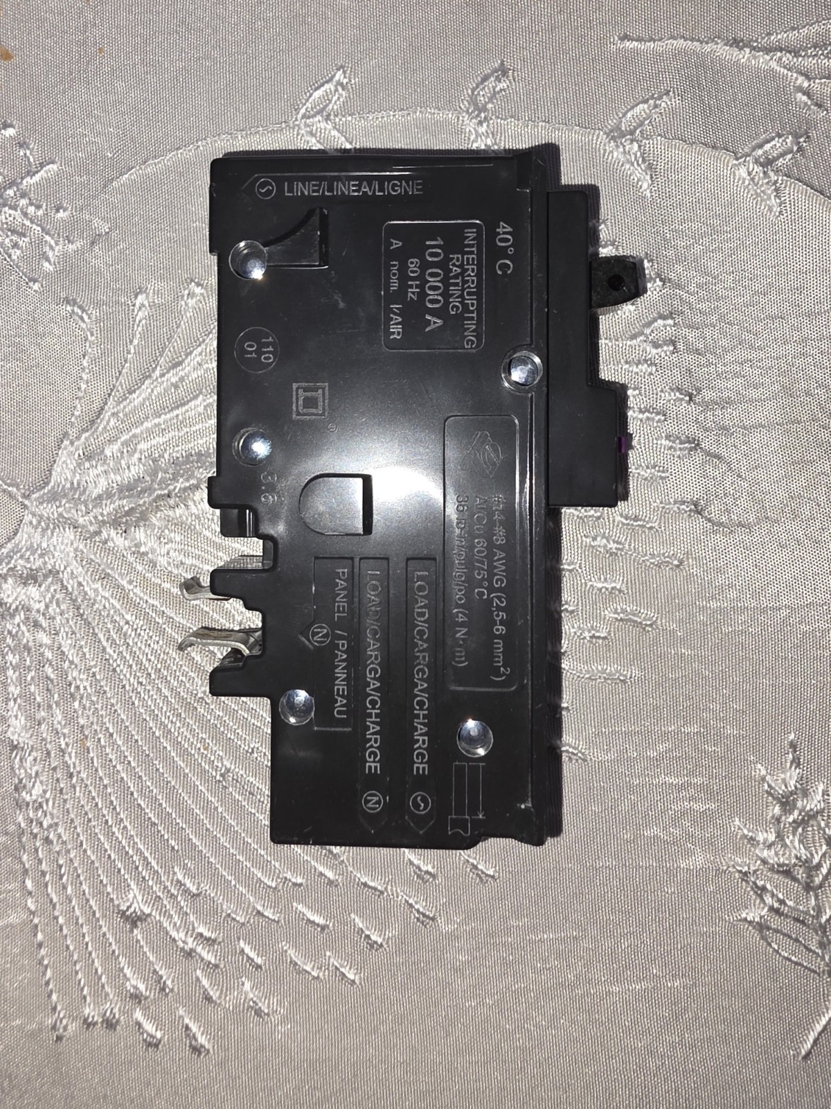 Square D Homeline HOM115PDFC Plug-On Neutral Dual Function Breaker