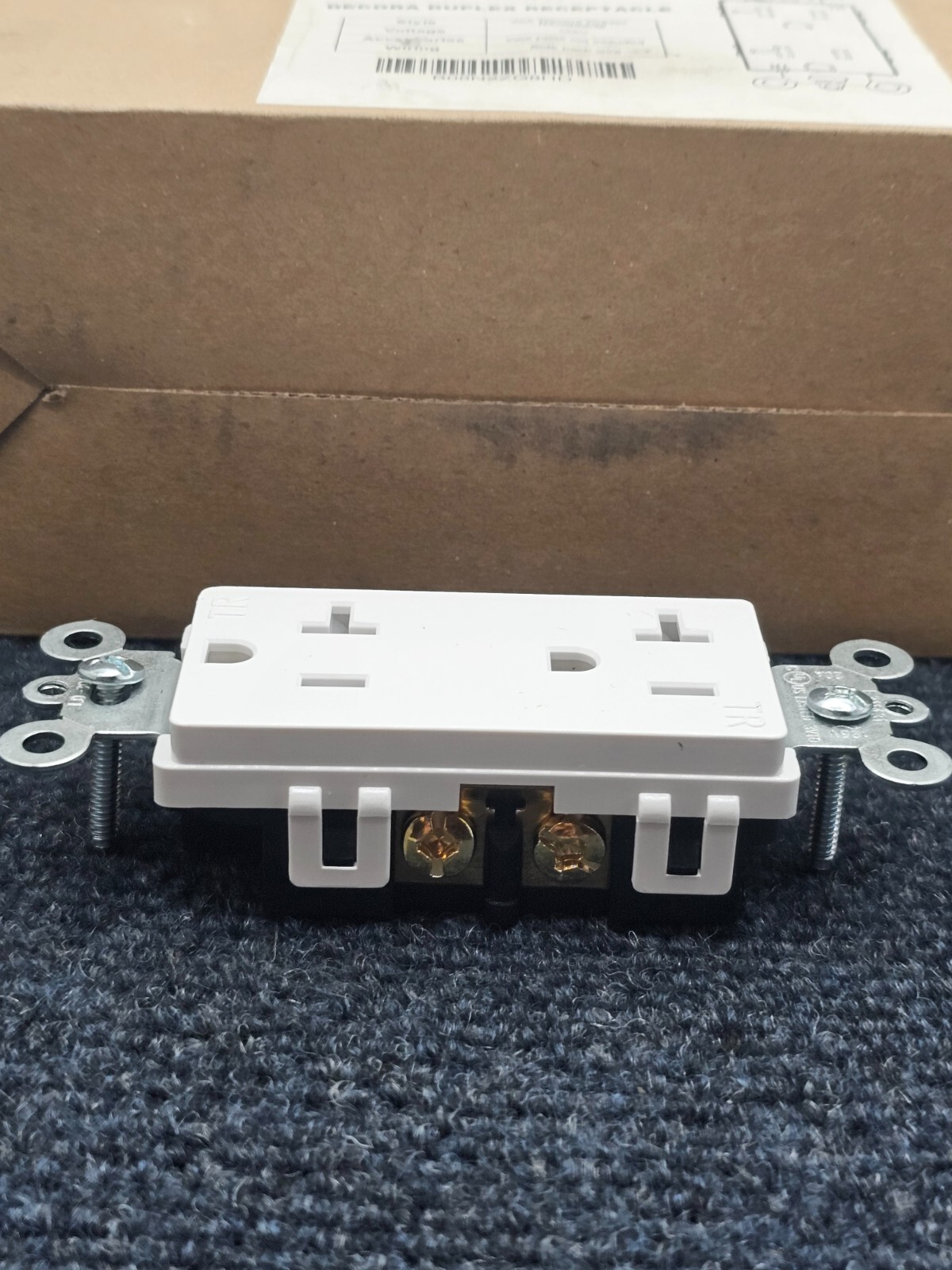 (QTY 10) Micmi B08N2ZG8HD Outlet Sockets, Decora Duplex Receptacle 125V 20A