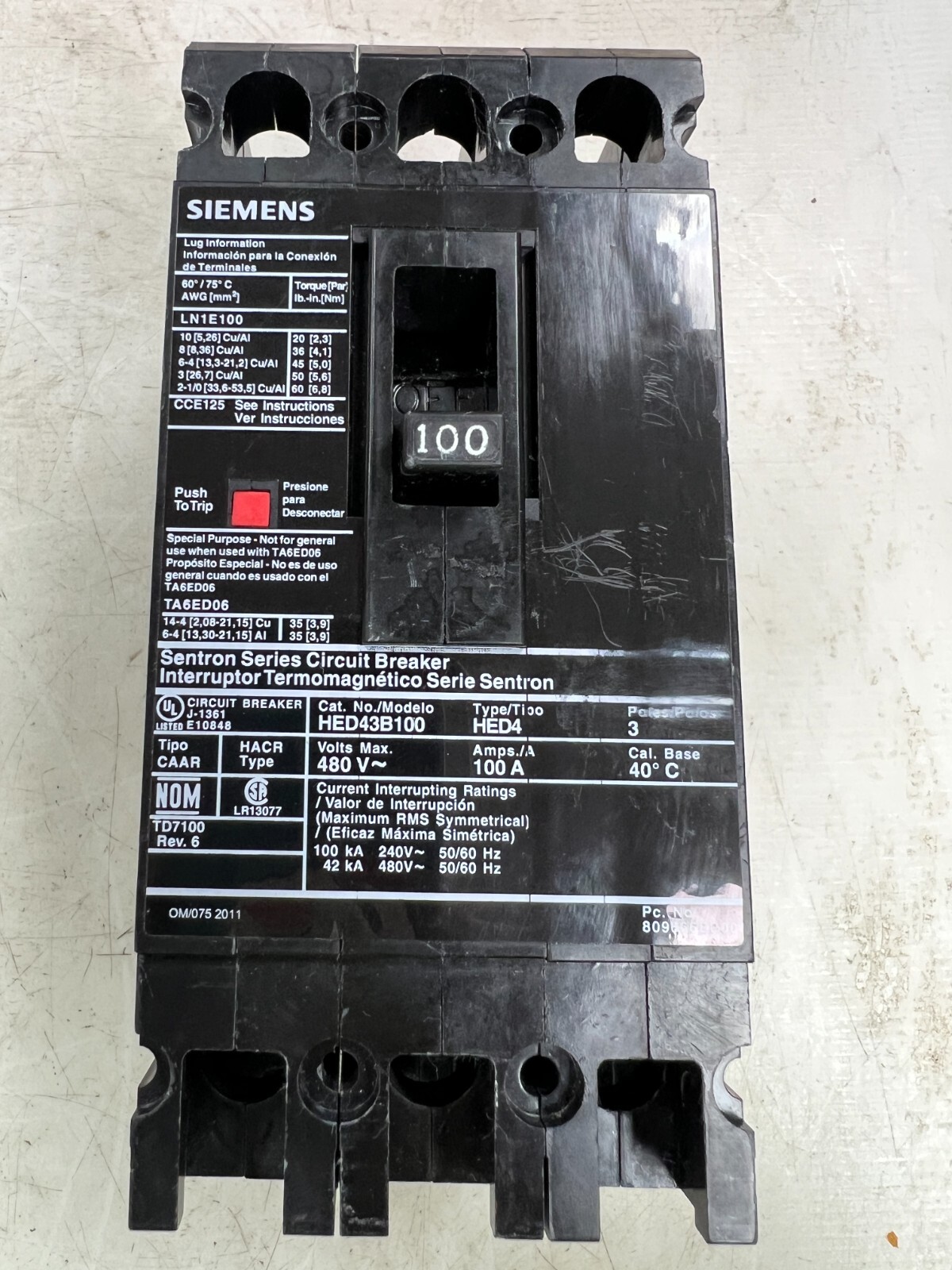 👀 SIEMENS 100 AMP CIRCUIT BREAKER 480 VAC 3 POLE HED43B100