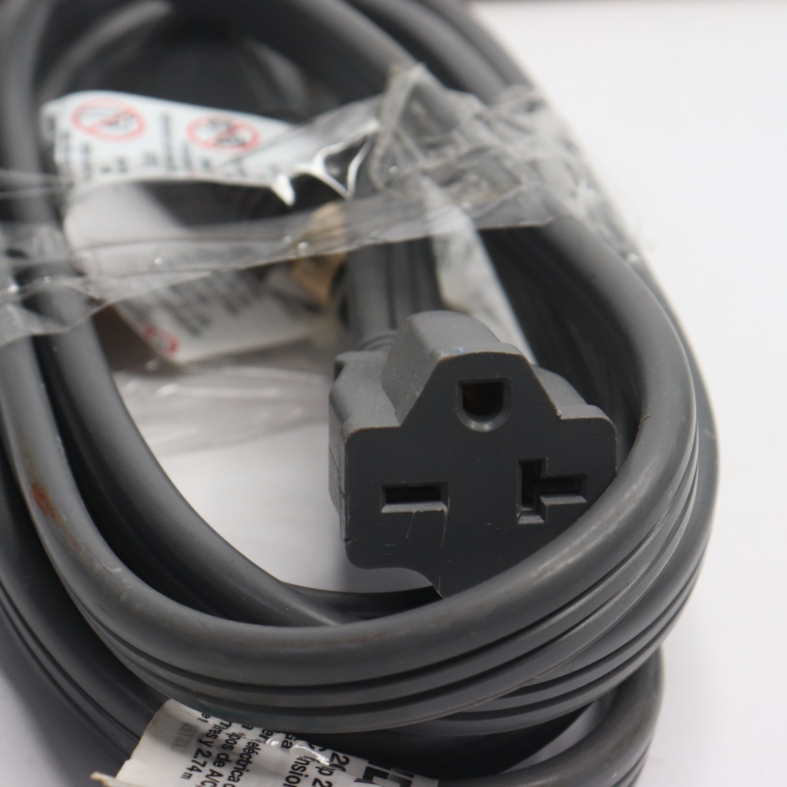 HDX Extension Cord 20 Amps Type B 250V Grey 12-Gauge 9Ft 188327