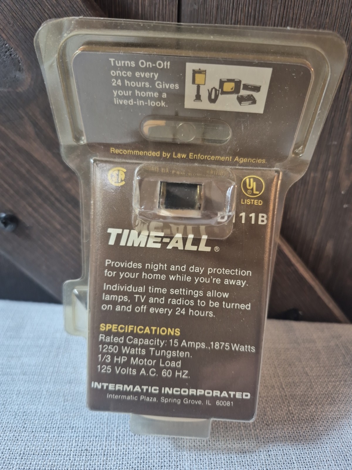 Intermatic Time All Lamp & Appliance Timer D111B Vintage 1984 24 Hr Auto NIB (B)