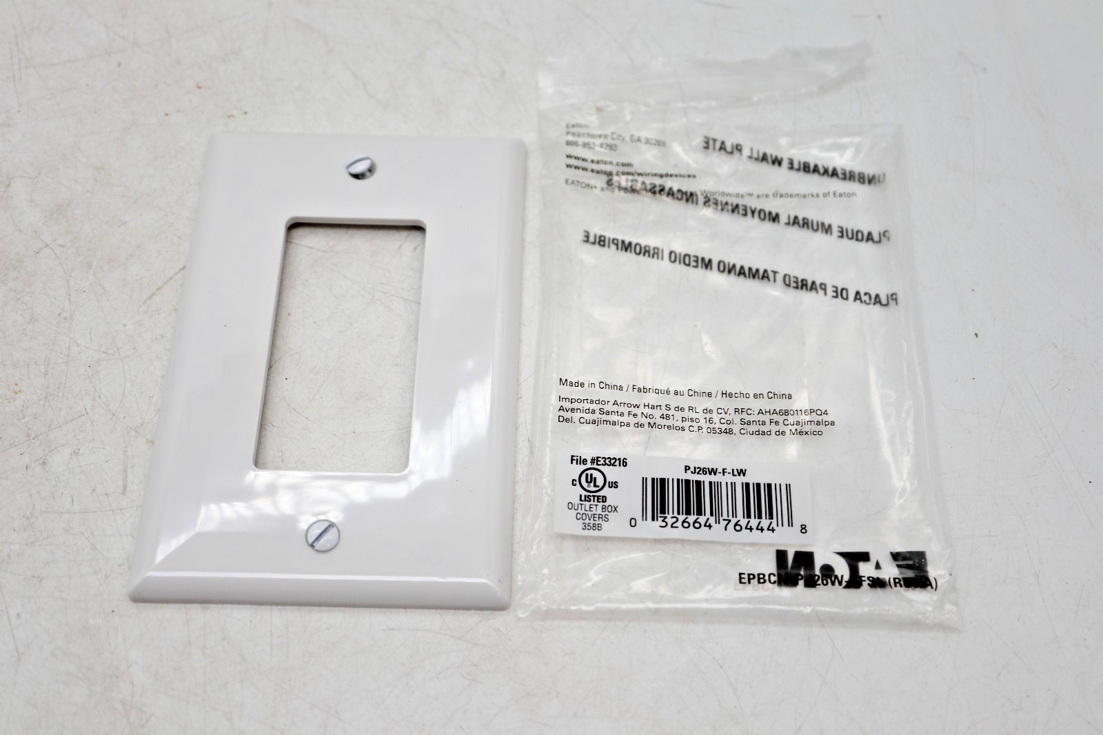 Eaton PJ26W-F-LW | (7 Pack) 1-Gang Mid-Size Decorator Wallplate | White