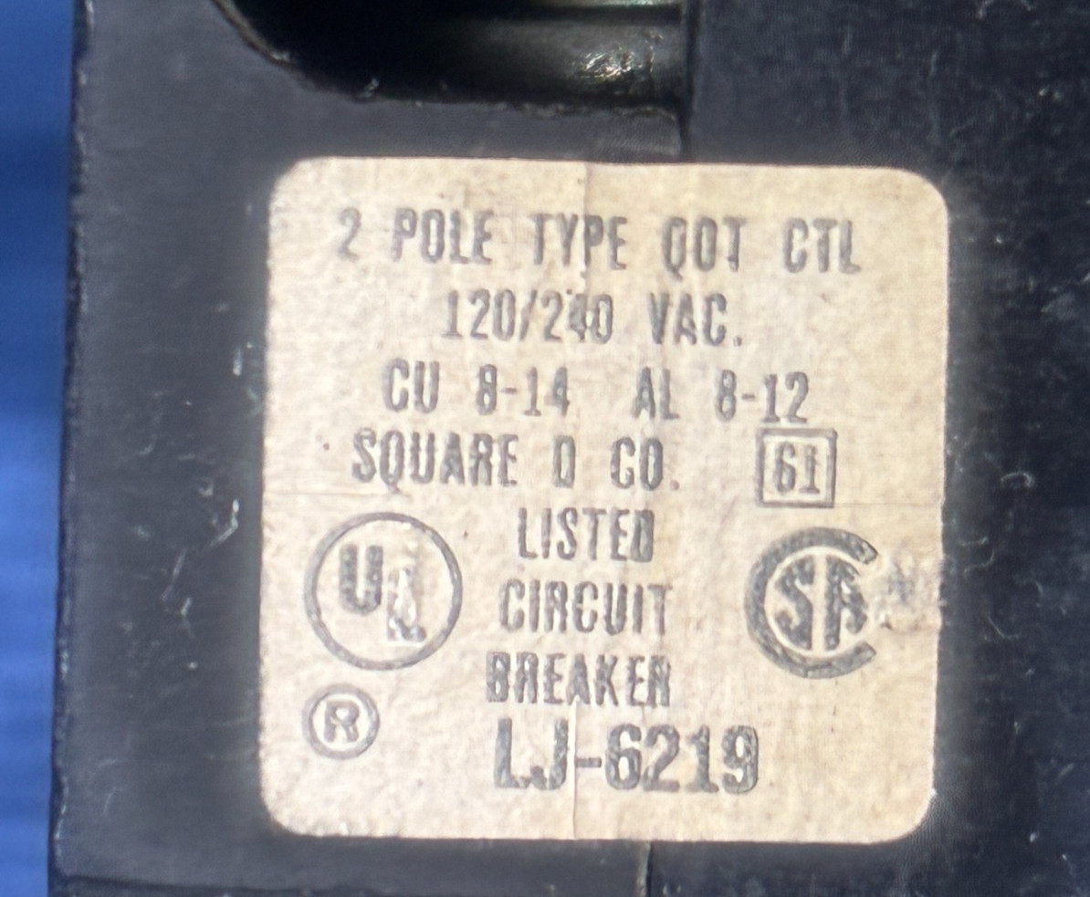 SQUARE D QOT CTL 2020 QOT2020 2 POLE 2 CIRCUIT BREAKER TANDEM PIGGYBACK W/ HOOK