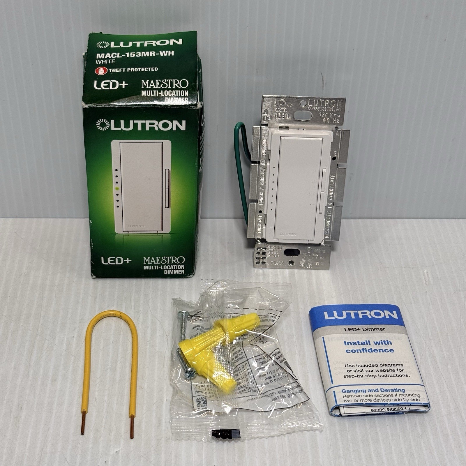 NEW Lutron Maestro 3 Way Multi Dimmer (MACL-153MR-WH) LED