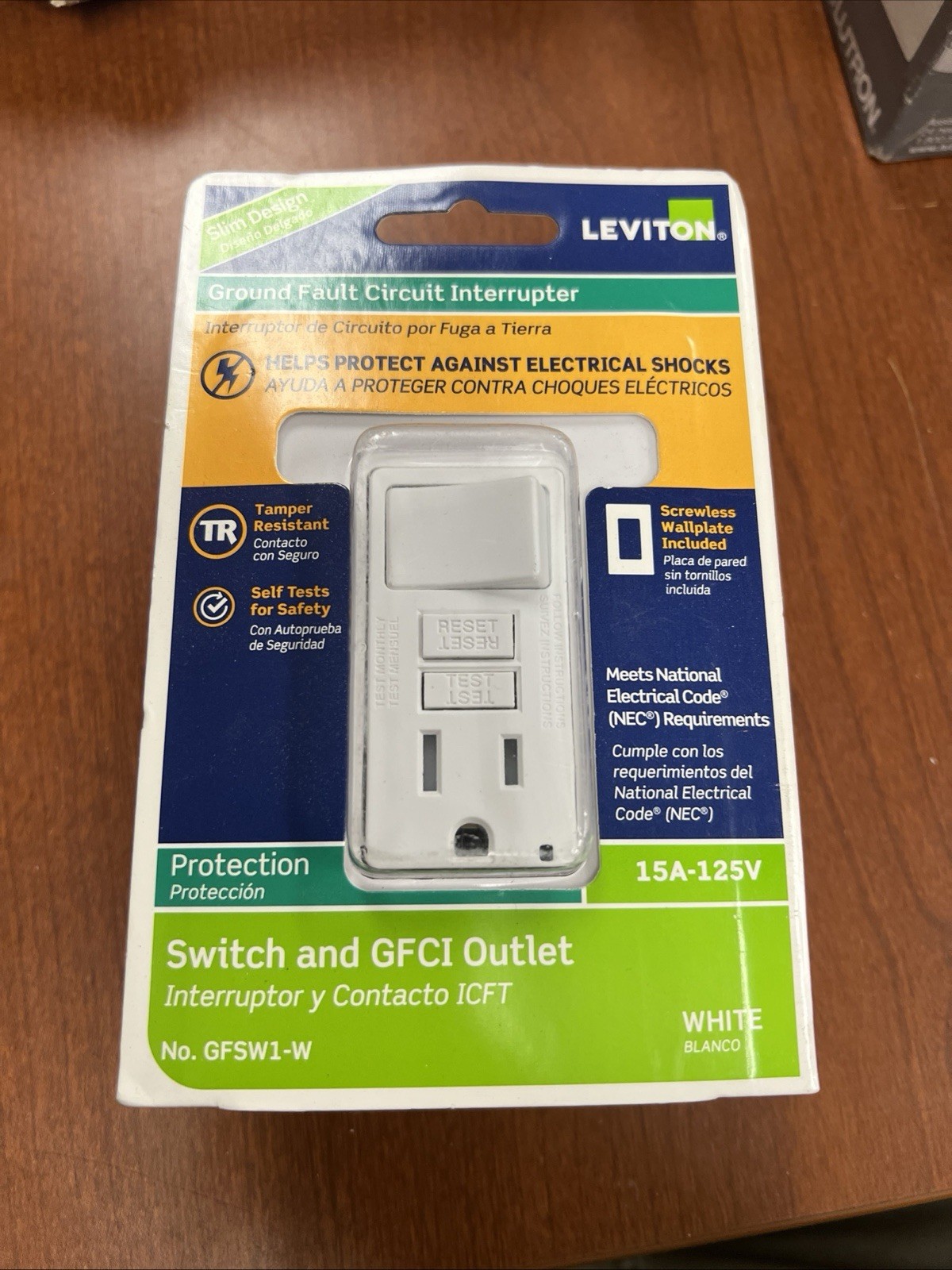 Leviton GFSW1-W SmartlockPro GFCI & Switch Combo,15A 125V, TR, White + Wallplate