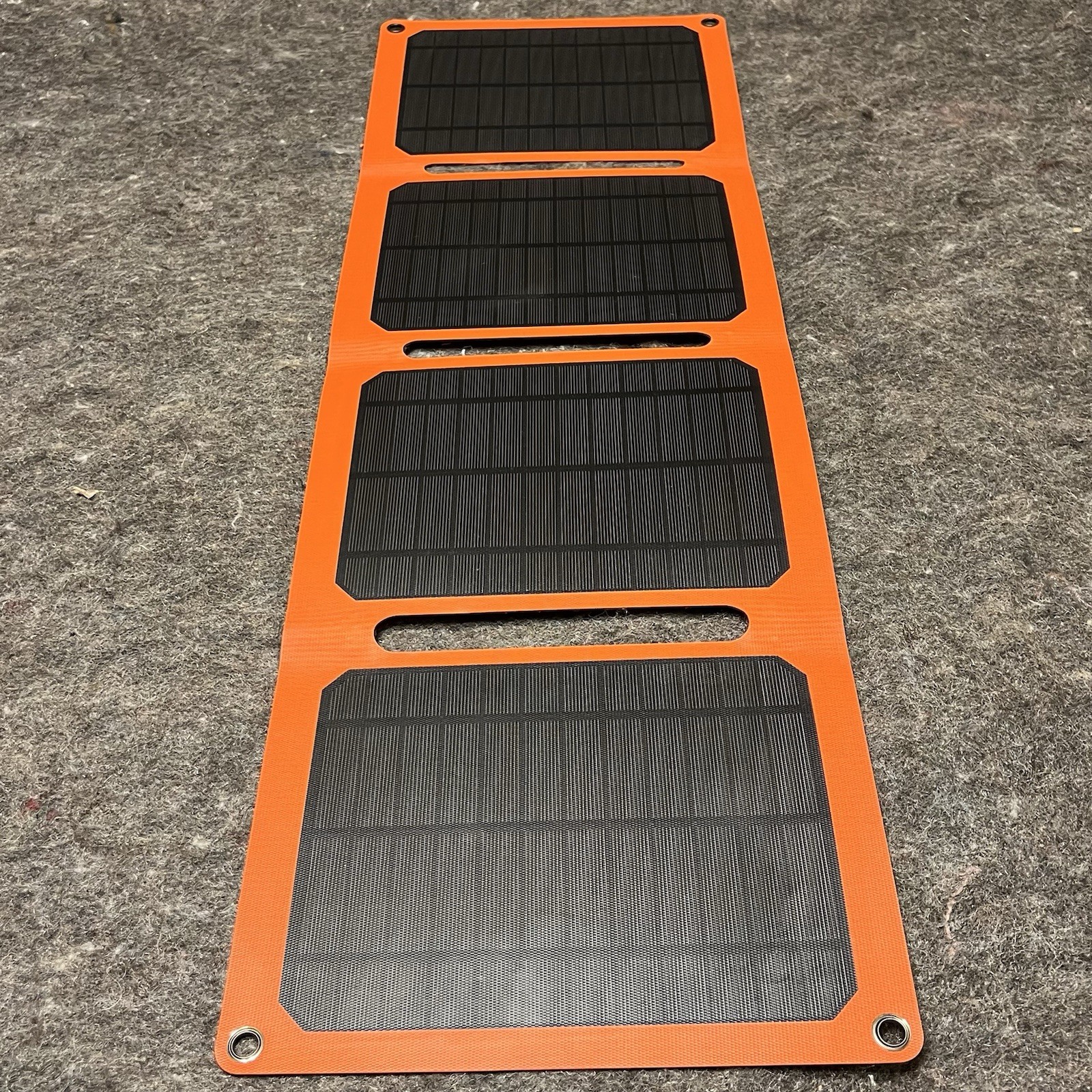 Thunderbolt Solar 18W Foldable Solar Panel Charger USB Portable Camping