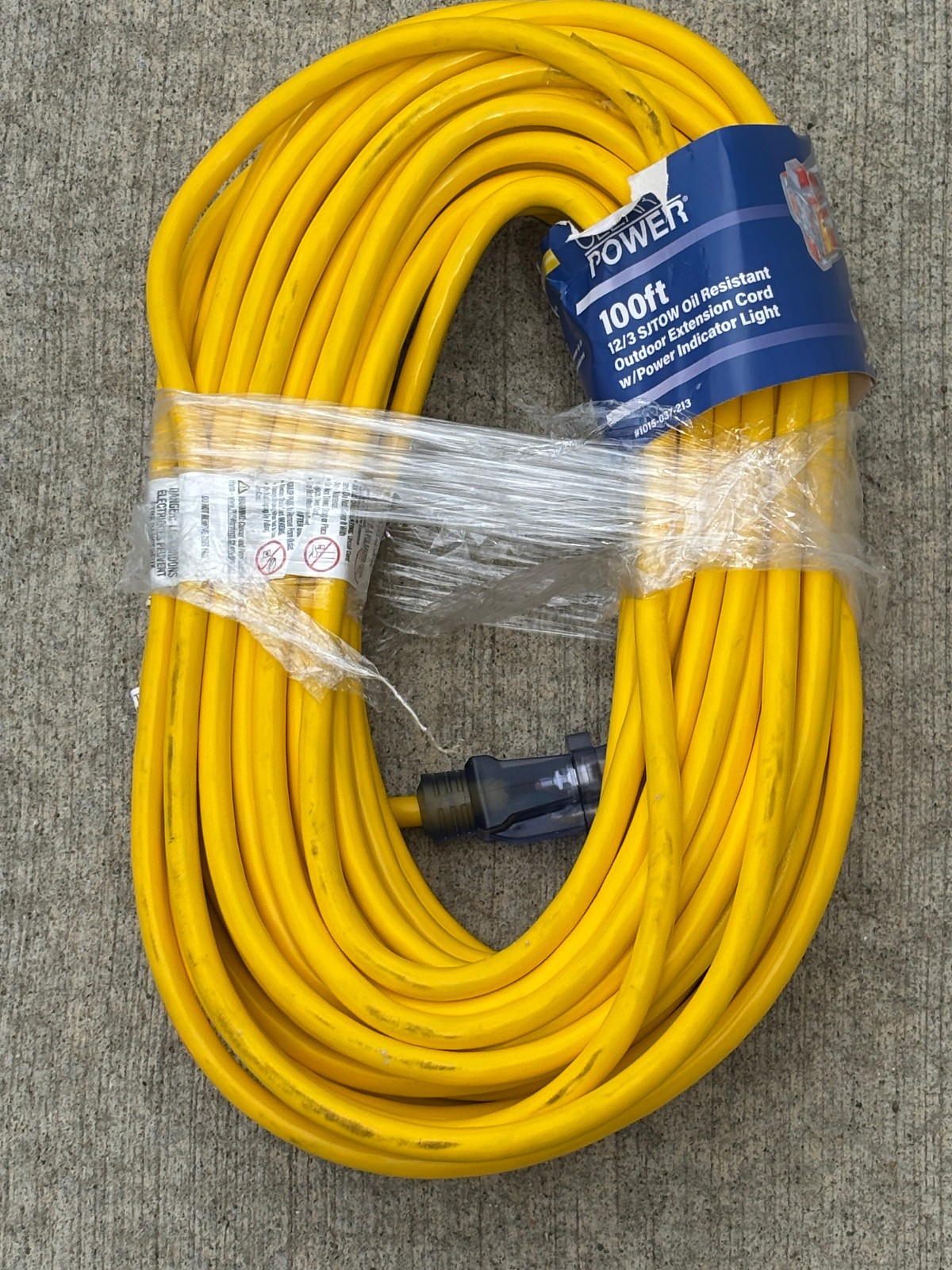 100ft 12/3 SJTOW Outdoor Extension Cord Oil Resistant w/ Power Light Yellow