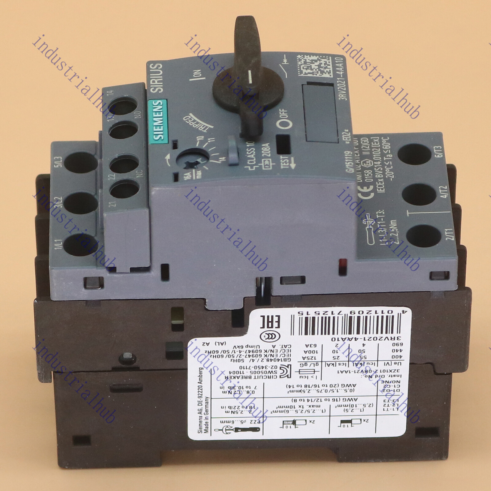 SIEMENS New in box breaker 3RV2021-4AA10 3RV2 021-4AA10 1 year warranty