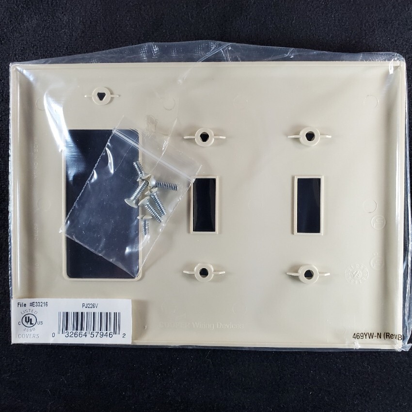 Ivory 2-Toggle Switch 1-Decorator Rocker 3-Gang Wallplate Cooper PJ226V