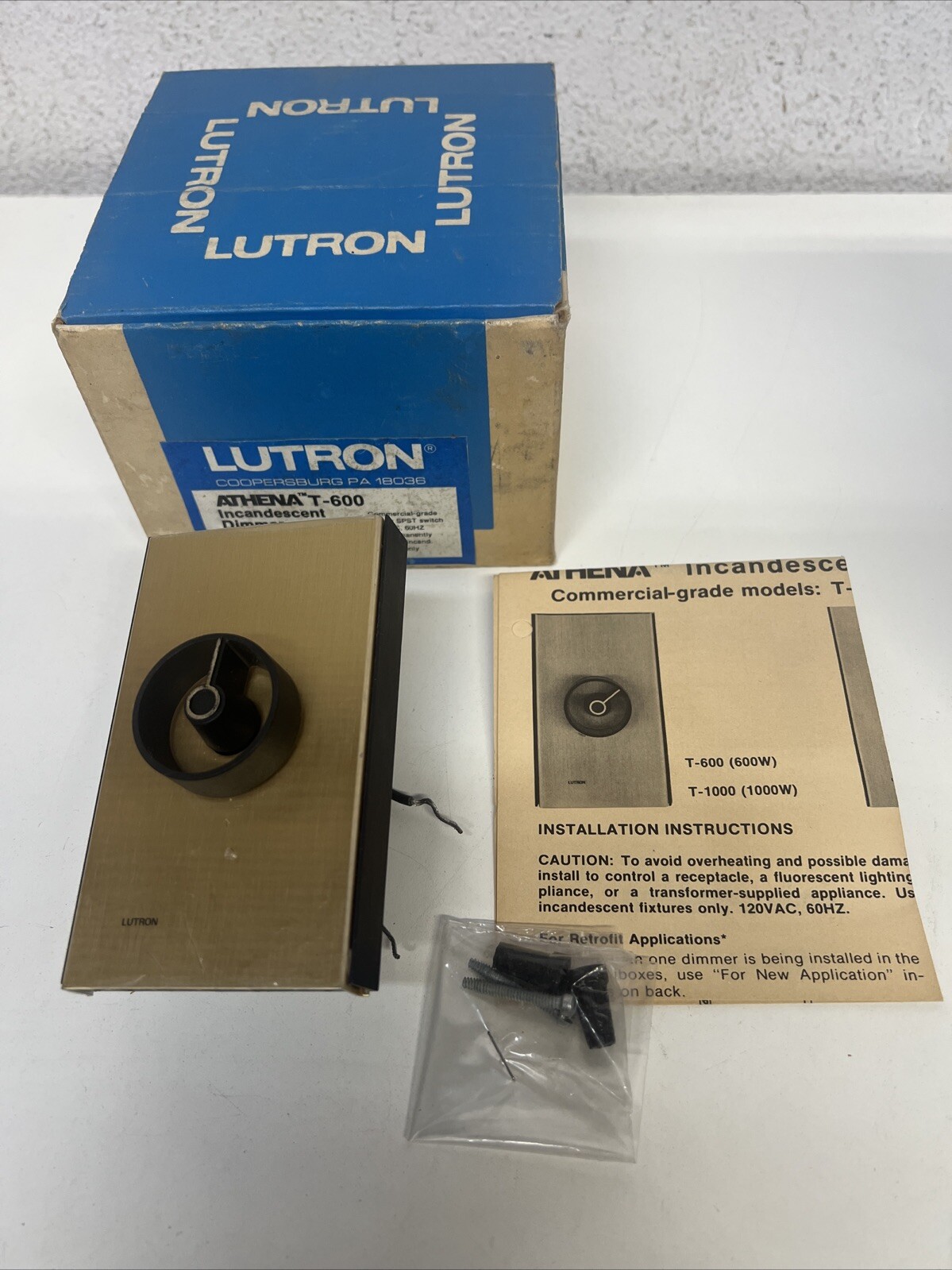 LUTRON T-600 600W, 600W, 120V, 60HZ INCANDESCENT DIMMER