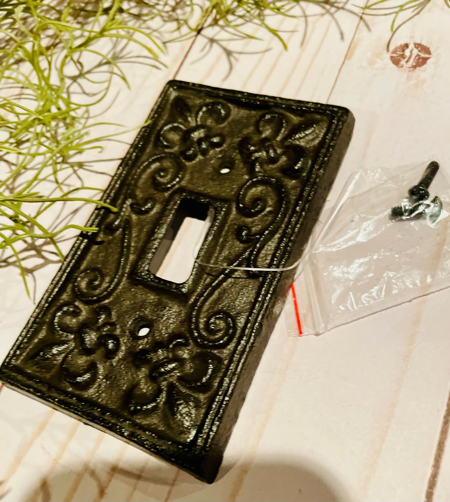 Toggle Light Switch Wall Plate Cover Cast Iron Metal VTG Farmhouse 4.6 x 2.75″