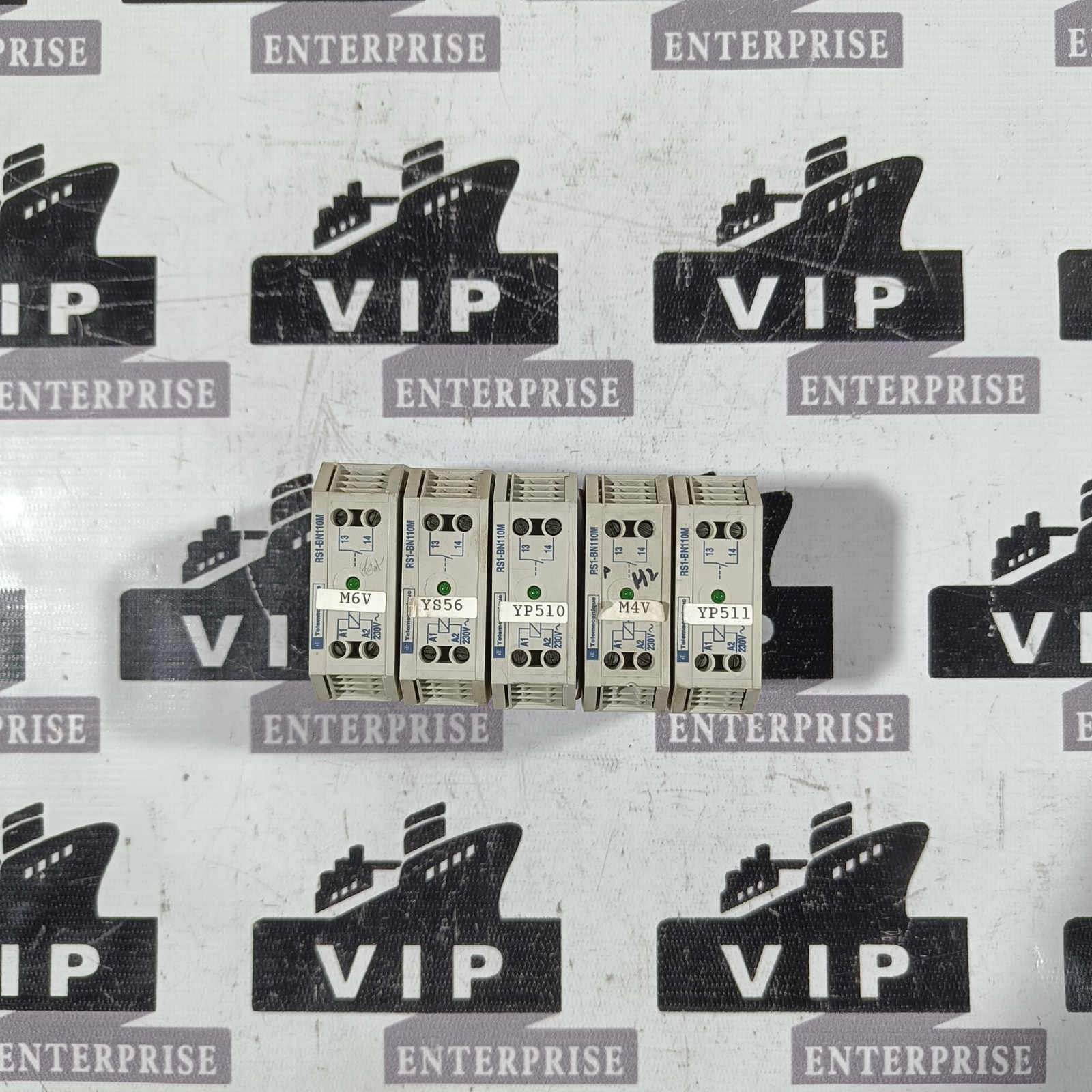 TELEMECANIQUE RS1-BN110M INTERFACE MODULEL LOT OF 5 PCS FREE FAST SHIPPING