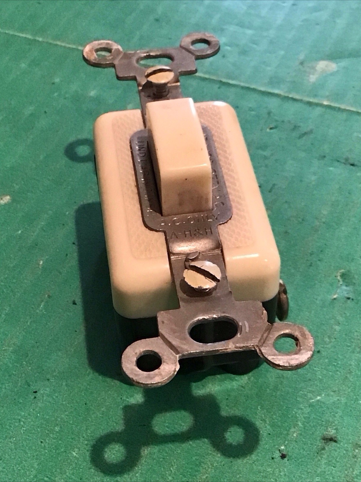 Vintage A-H&H Push Button Ivory Light Switch 15A Bakelite Antique 3-way